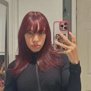 Meet your Posher, Charmin